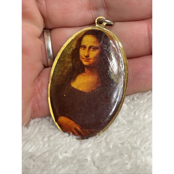 Vintage Mona Lisa Pendant Art to Wear Jewelry Leonardo Da Vinci - Picture 4 of 6